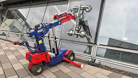 Foto de Spain Crane presenta el robot cristalero KS350: versatilidad y potencia todo terreno