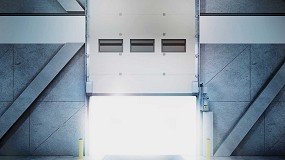 Foto de Assa Abloy Entrance Systems presenta una innovadora puerta seccional para muelles de carga con una innovadora tecnologa de motores